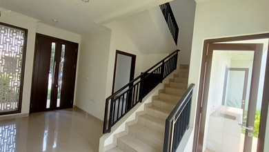 Rumah Sewa Murah Lokasi Summarecon Bandung, Bandung, LB 124m²