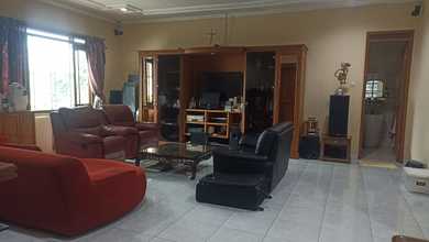 Rumah Area Premium Mekar Wangi, Bandung - Harga Menarik 8,6 Miliar