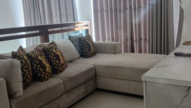 Villa Modern 2 Lantai 3+1 Kamar View Sawah Di Kerobokan Bali, SHM
