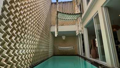 3 - Bedroom Luxury Villa In Semer, Bali Near Canggu & Brawa Beach