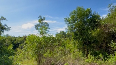 Jual Tanah Kawasan Komplek Nusa Dua Pemandangan Danau dan Taman