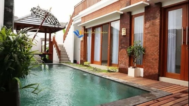 3 Bedroom Fully Furnished Villa In Tumbak Bayuh Near Canggu Bali