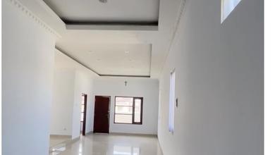 Ruko Bali 3 Lantai 3 Kamar di Denpasar Barat, Pinggir Jalan Utama