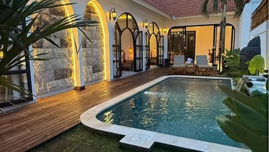 3Beds Bali Villa For Rent With Private Pool In Canggu - Furnished
