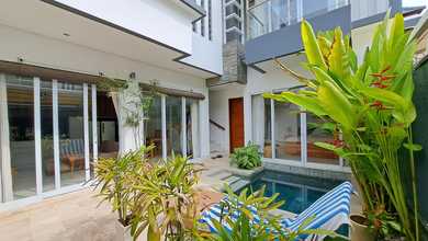 Disewakan Villa Nusa Dua Bali - Strategis & Full Furnished, 3br