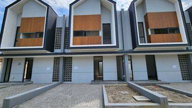 Rumah Modern LT 72 Jual di Taman Kopo Indah, Bandung