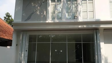 Ruko Cantik di Sayap Riau dekat Prima Rasa Bakery