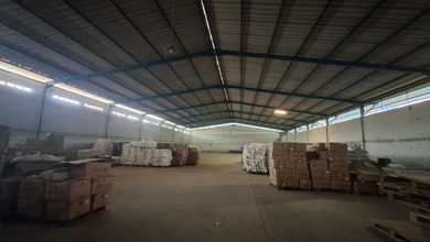 GUDANG TEKSIL DI BANJARAN 