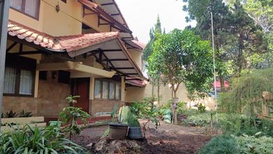 Dijual rumah Eksklusif di Tubagus Ismail, Bandung - LT 598m²