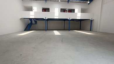 Gudang Bersih Siap Pakai Di Mainroad Caringin