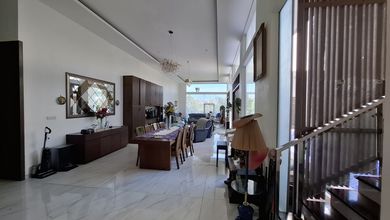 Rumah Area Luxury Cigadung, Bandung - Harga Menarik 16 Miliar