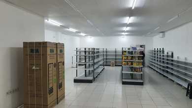 Jual Ruang Usaha Ready Luas 463m2 di Surya Sumantri, Bandung