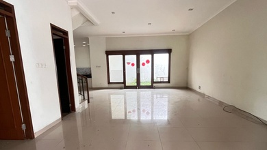 Jual Rumah Cantik LT 180 m2 di Cimahi, Bandung