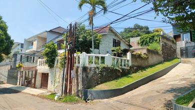 Rumah Elegan di Setra Sari, Bandung, 2 KT, LT 388m²