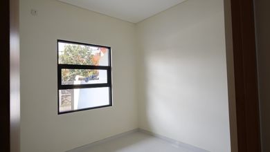 Rumah Siap Pakai di Area Kopo Permai, Bandung, LT 125m²