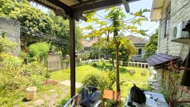 Penawaran Eksklusif, rumah Prestisius di Setra Sari, Bandung, LB 180m²