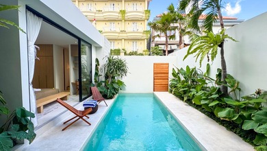Dijual Tropical Villa 3br Dekat Pantai Seminyak 