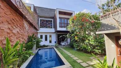 For Sale rumah Eksklusif di Jimbaran, Badung - LT 206m²