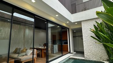 Penawaran Eksklusif, rumah Mewah di Seminyak, Badung, LB 180m²