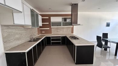 Jual Segera Rumah Elit area Renon, Denpasar, Luas 221 m2