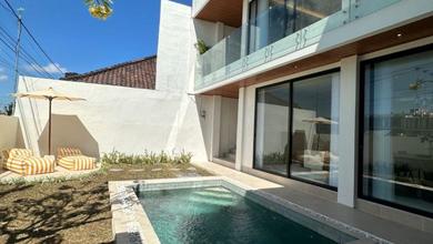 Rumah Area Luxury Canggu, Badung - Harga Menarik 7,2 Miliar