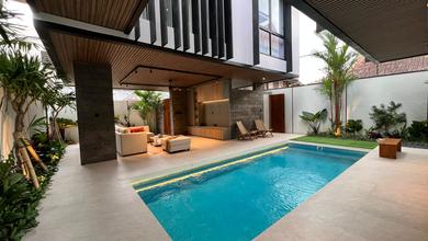 Dijual rumah Premium di Canggu, Badung - LT 225m²