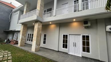 Rumah Area Luxury Sanur, Denpasar - Harga Menarik 6,5 Miliar