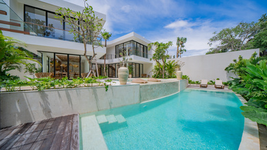 Rumah Area Luxury Umalas, Badung - Harga Terbaik 21,5 Miliar