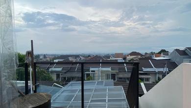 Jual Rumah Eksklusif LT 124 m2 Area Geger Kalong, Bandung