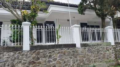 Rumah Siap Pakai di Kawasan Gunung Batu, Bandung, LT 265m²