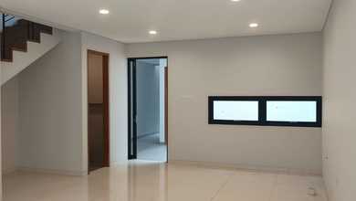 Promo Rumah di Holis Cigondewah, Bandung, LB 210m², Harga 2,35 Miliar