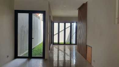 Jual Rumah Bagus LT 100 m2 di Arcamanik, Bandung