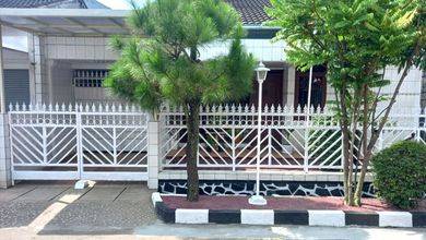 Jual Cepat Rumah Elit area Antapani, Bandung, LT 150 m2