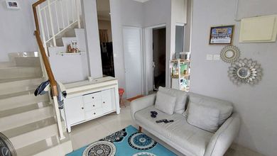 Jual Rumah Cantik Luas 48 m2 area Gading Serpong, Tangerang