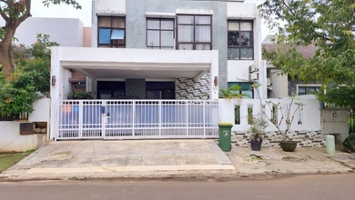 Jual Rumah Cantik Luas 200 m2 di BSD, Tangerang