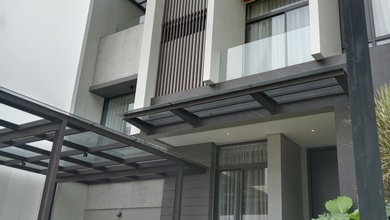 Jual Rumah Bagus Luas 171 m2 di Summarecon Serpong, Tangerang