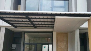 Kesempatan Rumah di BSD City, Tangerang, LB 70m², Harga 2,32 Miliar