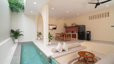 Ready Unit Villa Mewah Siap Huni Lokasi Strategis Canggu