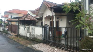 Jual Rumah Eksklusif LT 196 m2 di Denpasar Barat, Denpasar