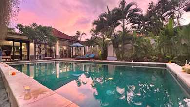 villa cantik dan luas seminyak full furnished