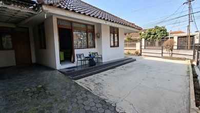 Kesempatan Langka, rumah Prestisius di Lengkong, Bandung, LB 140m²