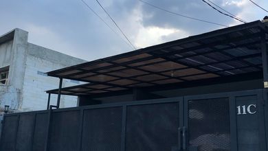 Rumah Favorit di Buah Batu, Bandung, 3 KT, Harga 1,6 Miliar