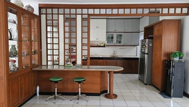 Rumah Elite di Kawasan Cimenyan, Bandung, LB 350m², Harga 3,5 Miliar