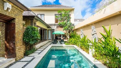 Villa Uluwatu Badung, di Jual atau Sewa