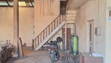 Gudang Tua Untuk Ruang Usaha Posisi Strategis Di Soekarno Hatta