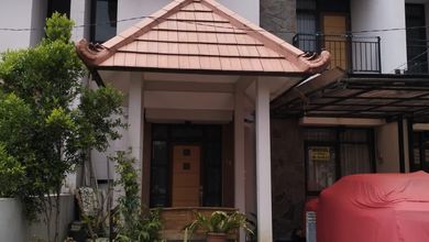 Rumah Premium Luas 83 Jual area Gede Bage, Bandung
