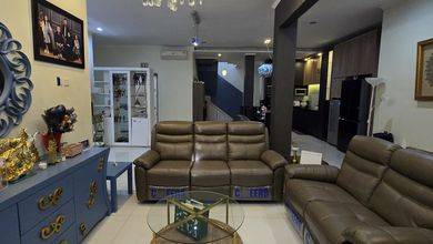 Rumah Modern Luas 198 Jual di Batununggal, Bandung