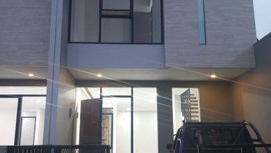 Jual Cepat Rumah Mewah di Leuwi Panjang, Bandung, LT 69 m2
