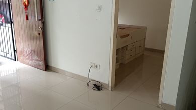 Rumah Minimalis Disewakan di Gading Serpong, Tangerang, Harga Ekonomis
