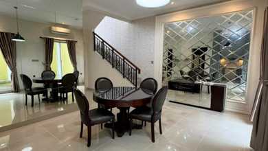 Rumah Area Luxury Gading Serpong, Tangerang - Harga Menarik 3,5 Miliar
